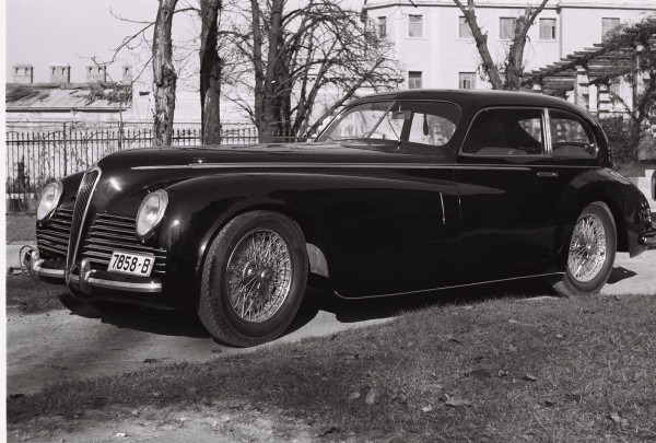 1942_Alfa_Romeo_8c_2900_Touring_02