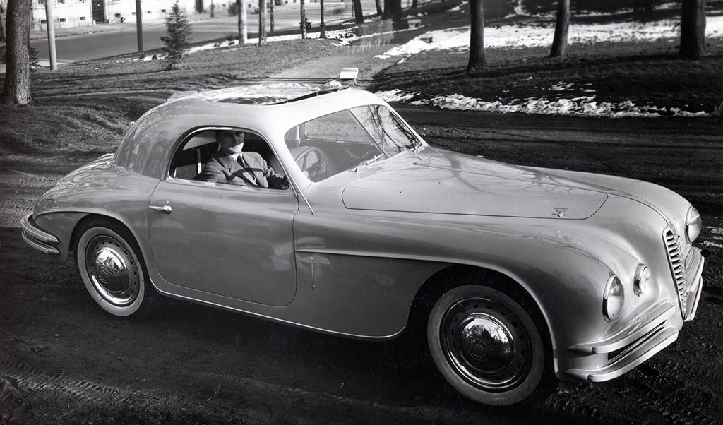 1948_Alfa_Romeo_6C_2500_SS_Touring_Aerlux_Marzotto