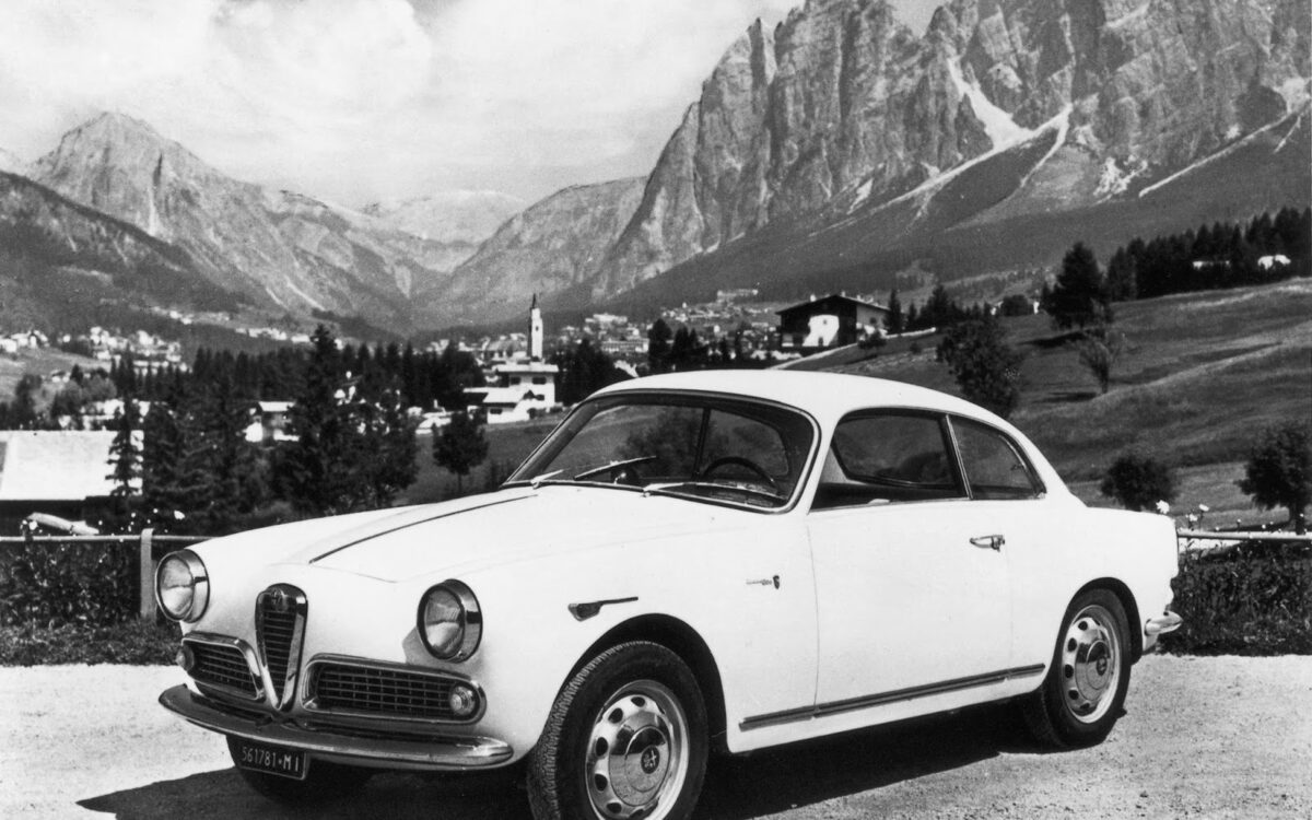 1961_Bertone_Alfa-Romeo_Giulietta_Sprint_01