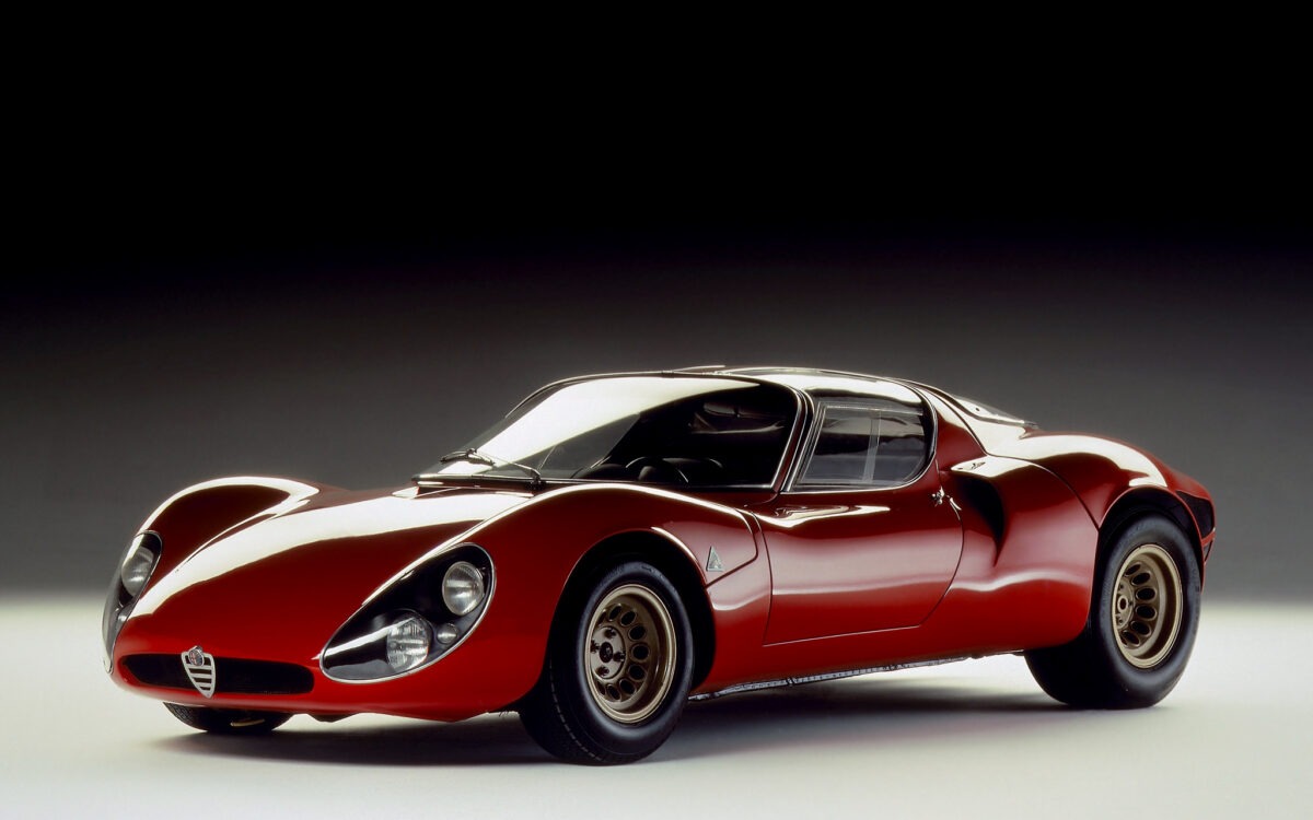 1967_Alfa-Romeo_Tipo-33_Stradale_Prototipo_01