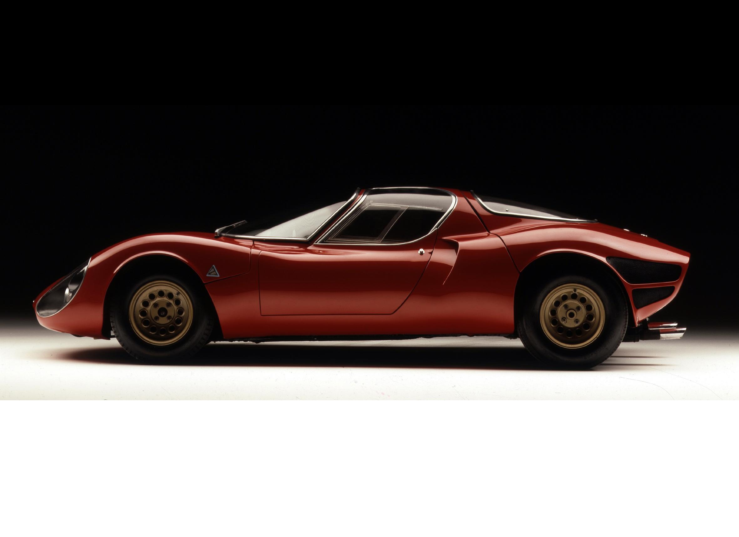 1967_Alfa-Romeo_Tipo-33_Stradale_Prototipo_02-1.jpg