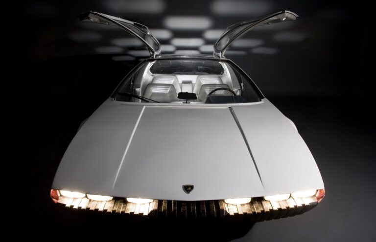 The Timeless Hexagonal Vision of the Lamborghini Marzal