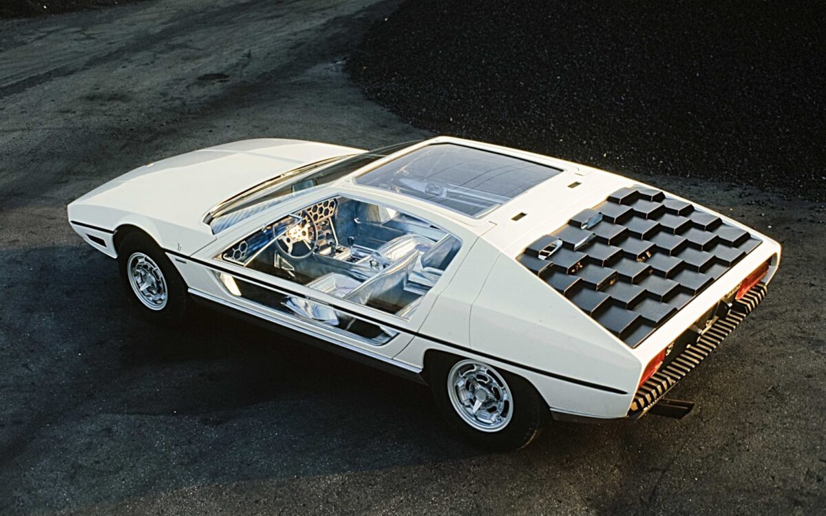 1967_Bertone_Lamborghini_Marzal_23