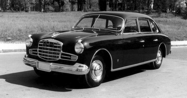 1951-Plymouth-XX-500-Ghia-lf-314