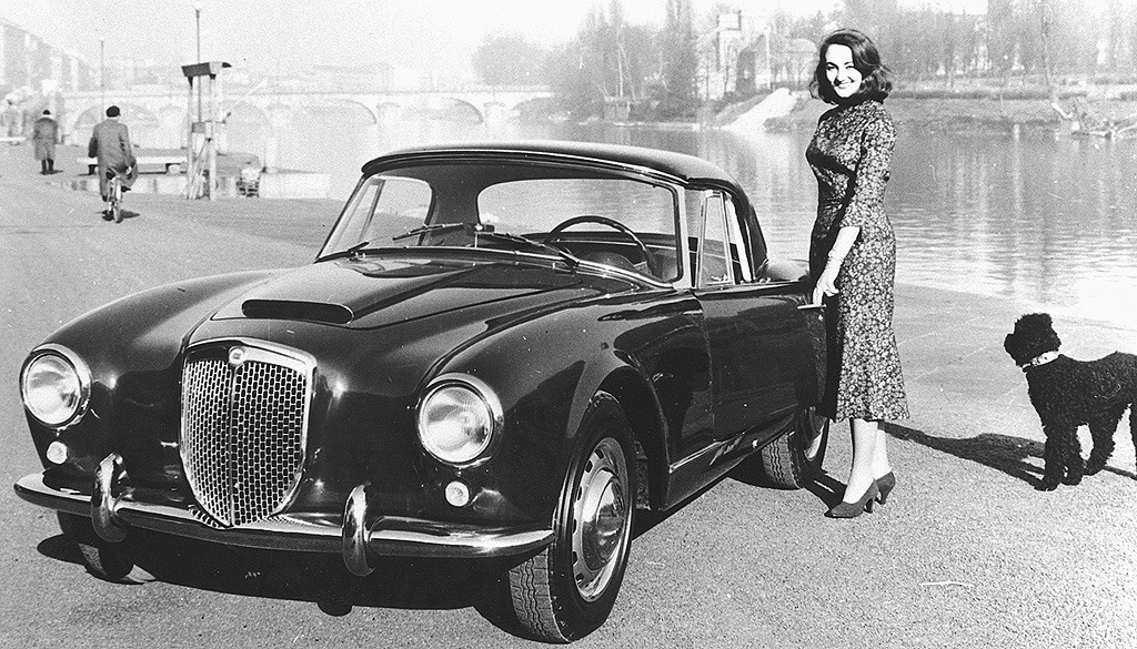 1956_Lancia_Aurelia_GT_Convertible-Hardtop_02