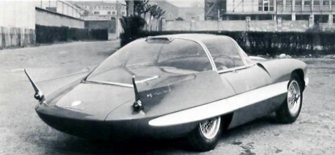 1956_Pininfarina_Alfa-Romeo_Superflow-II_11