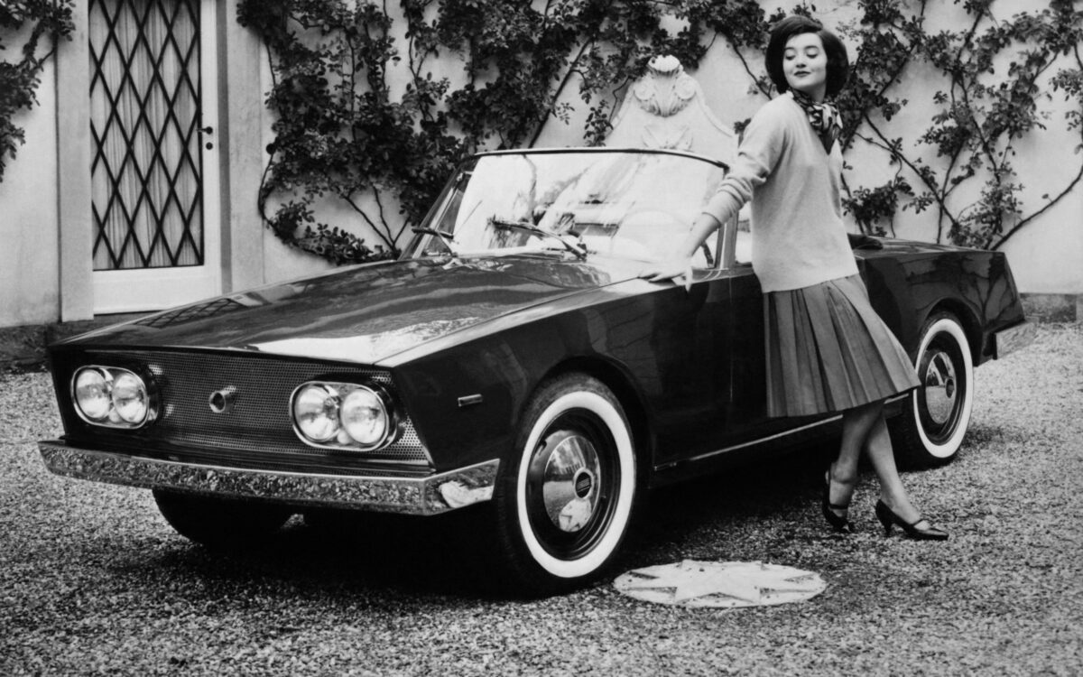 1960-Boneschi-Fiat-1500-Spider-Bonetto-01