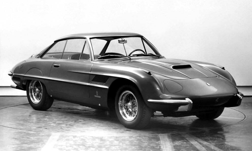 1962_Pininarina_Ferrari_Superfast-III_02