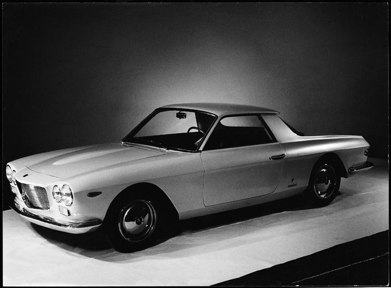 1962_Pininfarina_Fiat_2300_Coupe_Speciale_06
