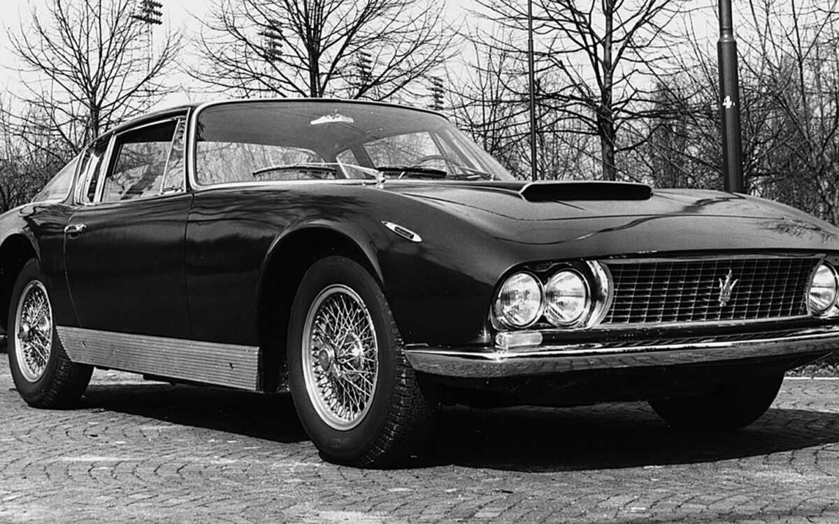 1966-Moretti-Maserati-3500-GT-Coupe-01