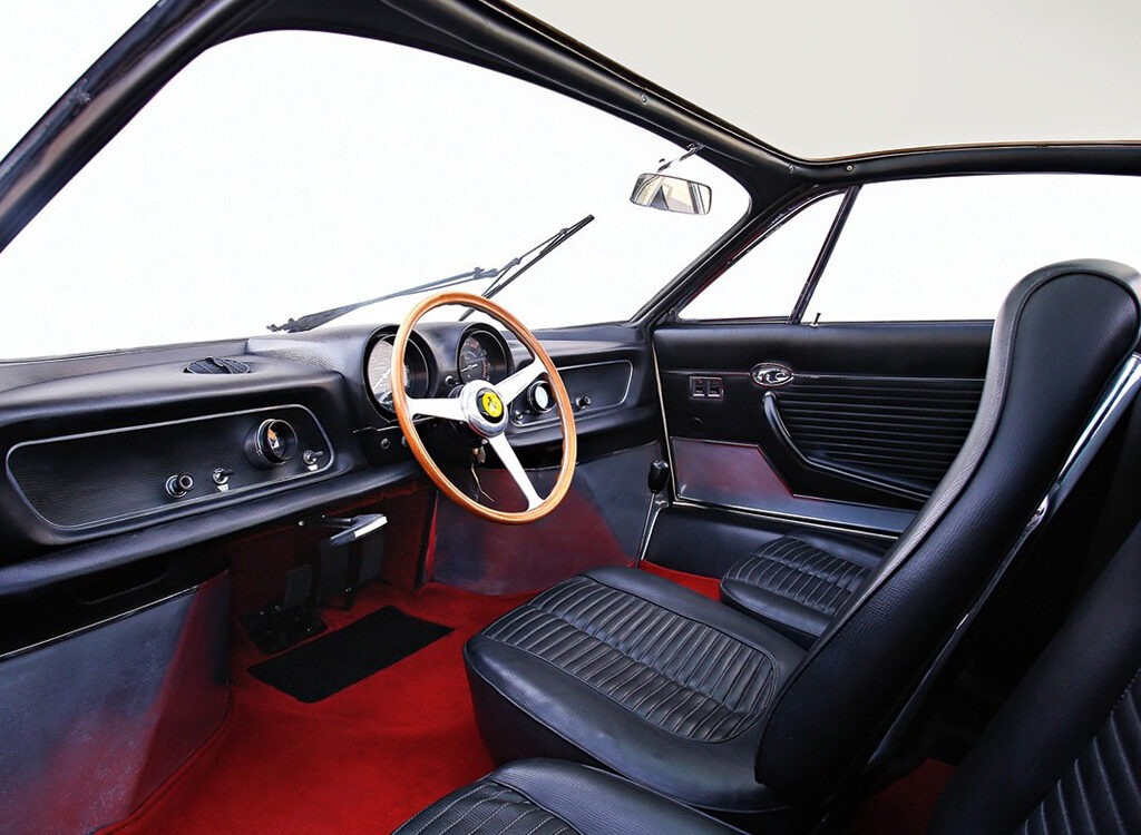 1966-Pininfarina-Ferrari-365P-Berlinetta-Speciale-Interior-01