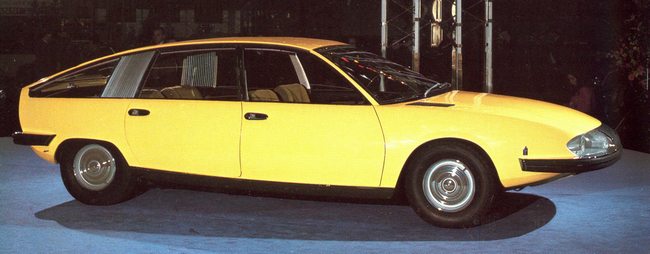 1967_Pininfarina_BMC-1800_04