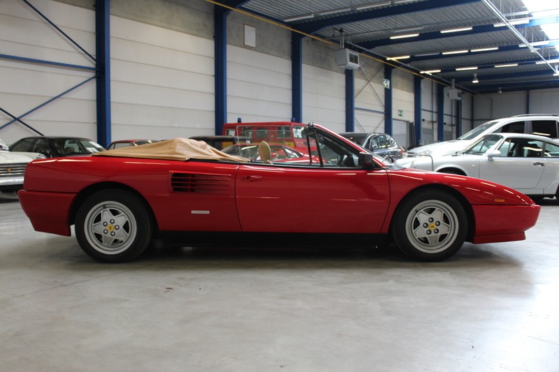 Ferrari_Mondial_T_1989_15