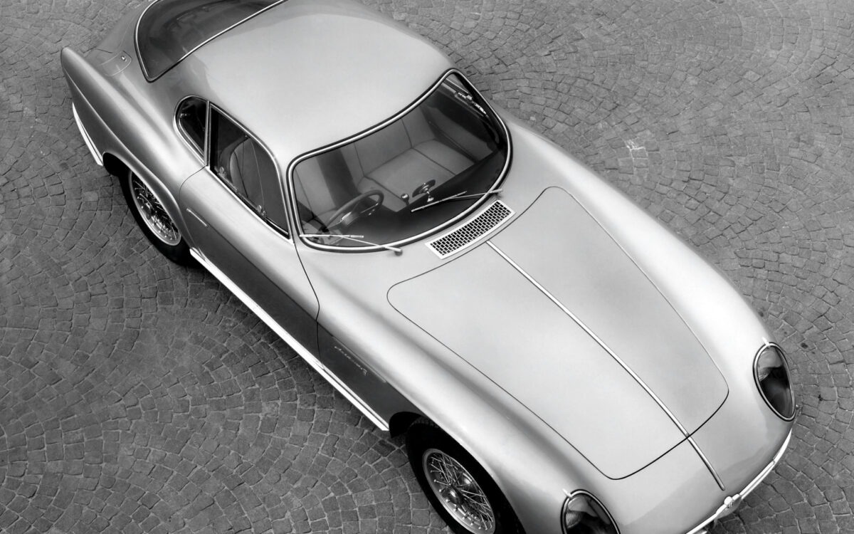 1954_Bertone_Alfa-Romeo_2000_Sportiva_Coupe_09