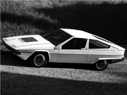 1977_Bertone_Jaguar_Ascot_05