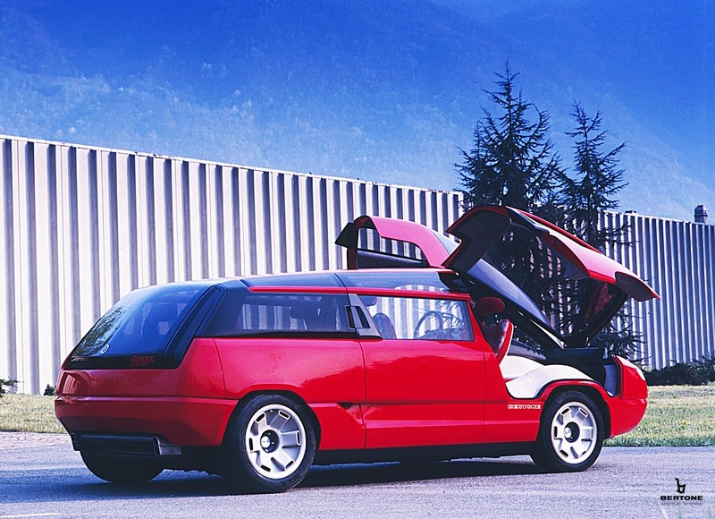 1988_Bertone_Lamborghini_Genesis_03