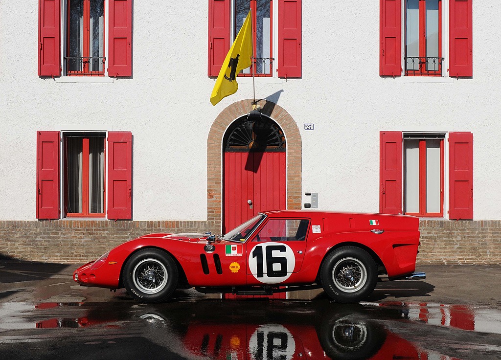 1962_Ferrari_250GTBreadvan2