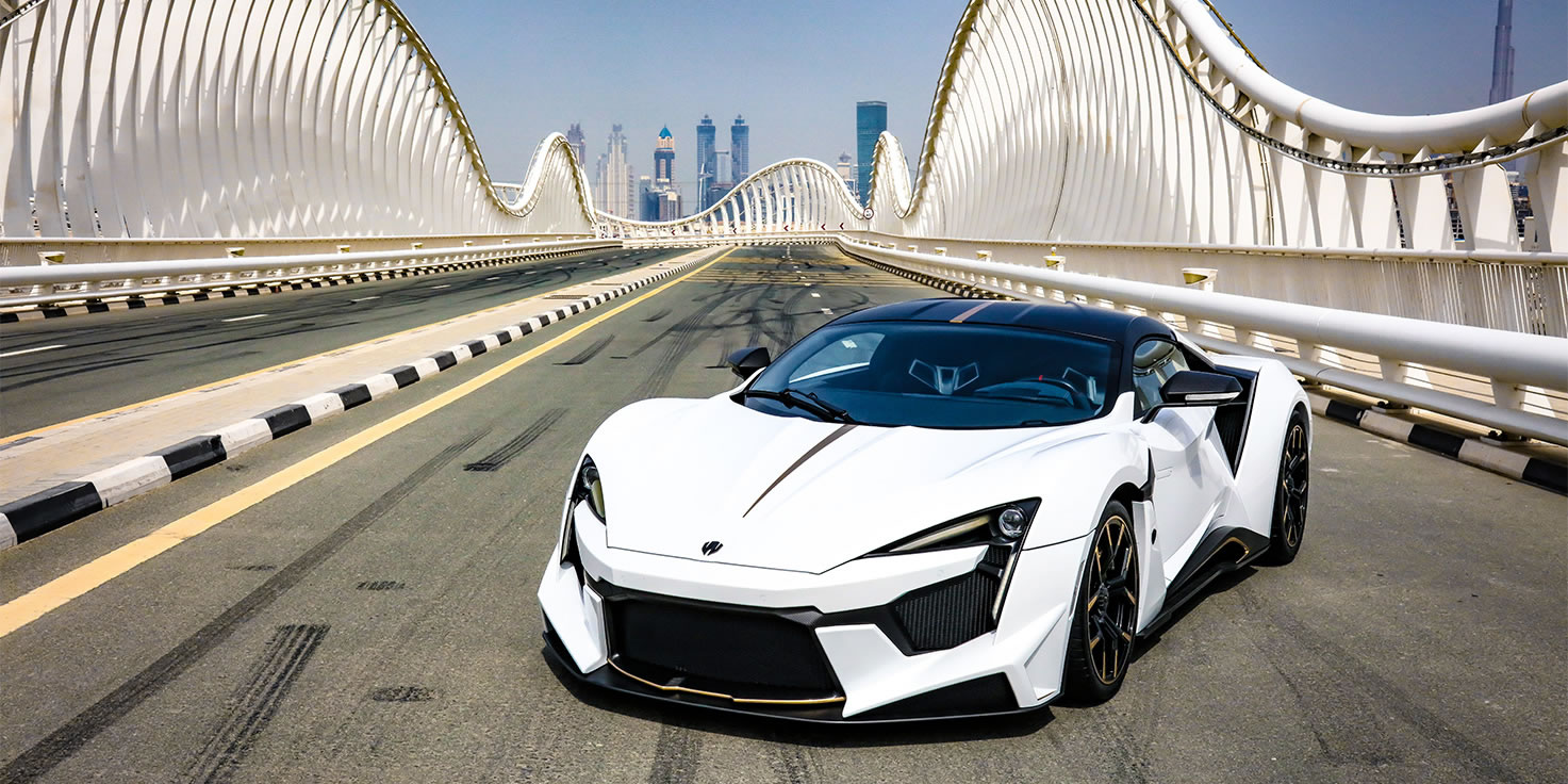 wmotors_fenyrsupersport_gallery_img_02