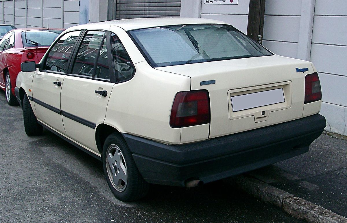 1200px-Fiat_Tempra_rear_20070321