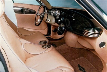 1993_Ghia_Aston-Martin_Lagonda_Vignale_interior_02~2