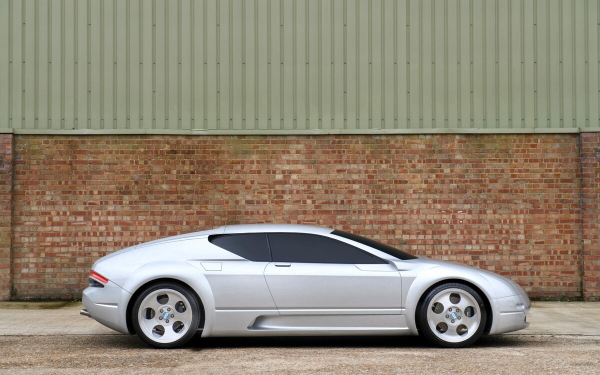 1999-DeTomaso-Pantera-Concept-03