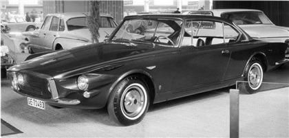 1962_Ghia_Plymouth_Valiant_St-Regis_Coupe_03