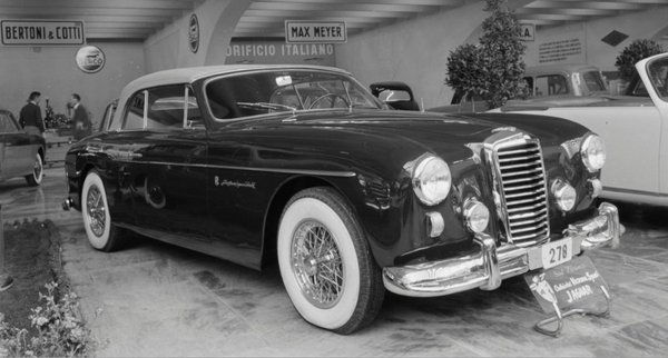 turin 1952 farina golden arrow jaguar cabriolet 3