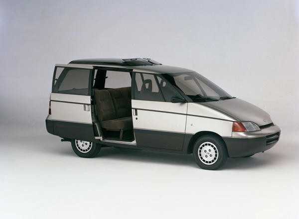 1983-Ghia-Ford-APV-Concept-02