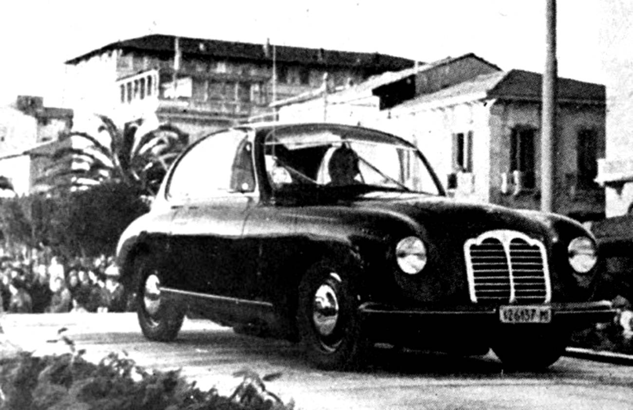 800px-1949_Viareggio_Fiat_1100_Zagato