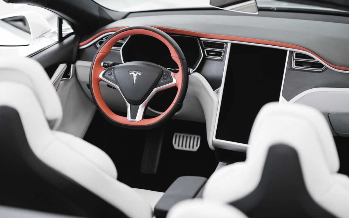 ARES_Tesla Model S_Cabrio_Int (1)