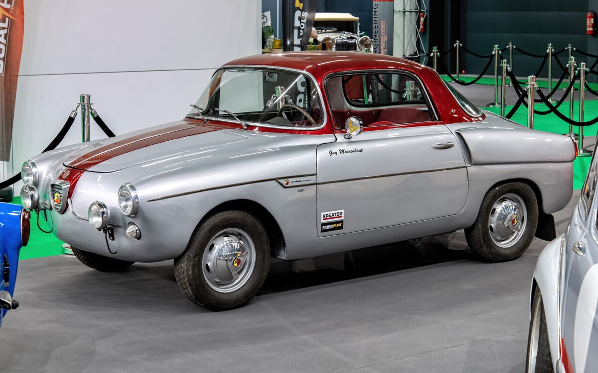 Abarth 750 GT coupe by Viotti 1956 fl3q