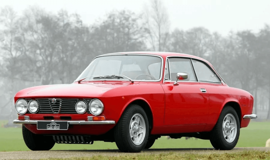 Alfa_Romeo_GT_1600_Junior