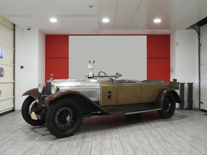 Bugatti t44 ghia (7)