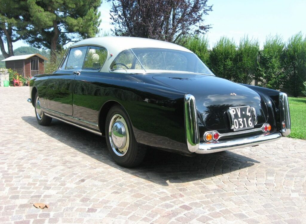 Lancia-Aurelia-B52-Coupe-Pininfarina-1954-3