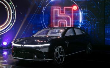Hon Hai presents the Model E developed in collaboration with Pininfarina