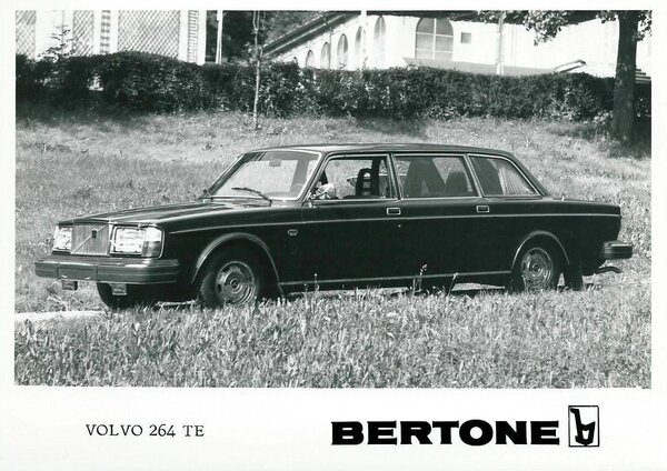 Volvo-264TE-Bertone