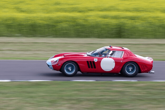 An exclusive Ferrari 250 GTO went under the hammer for a record $ 51.7 million in New York